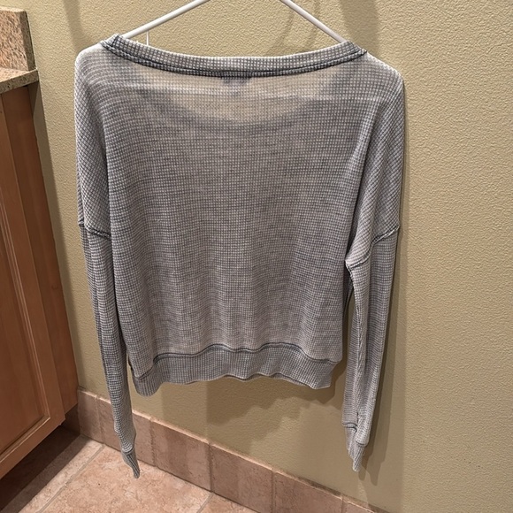 Splendid woman's grey and white long sleeve shirt - Picture 6 of 8